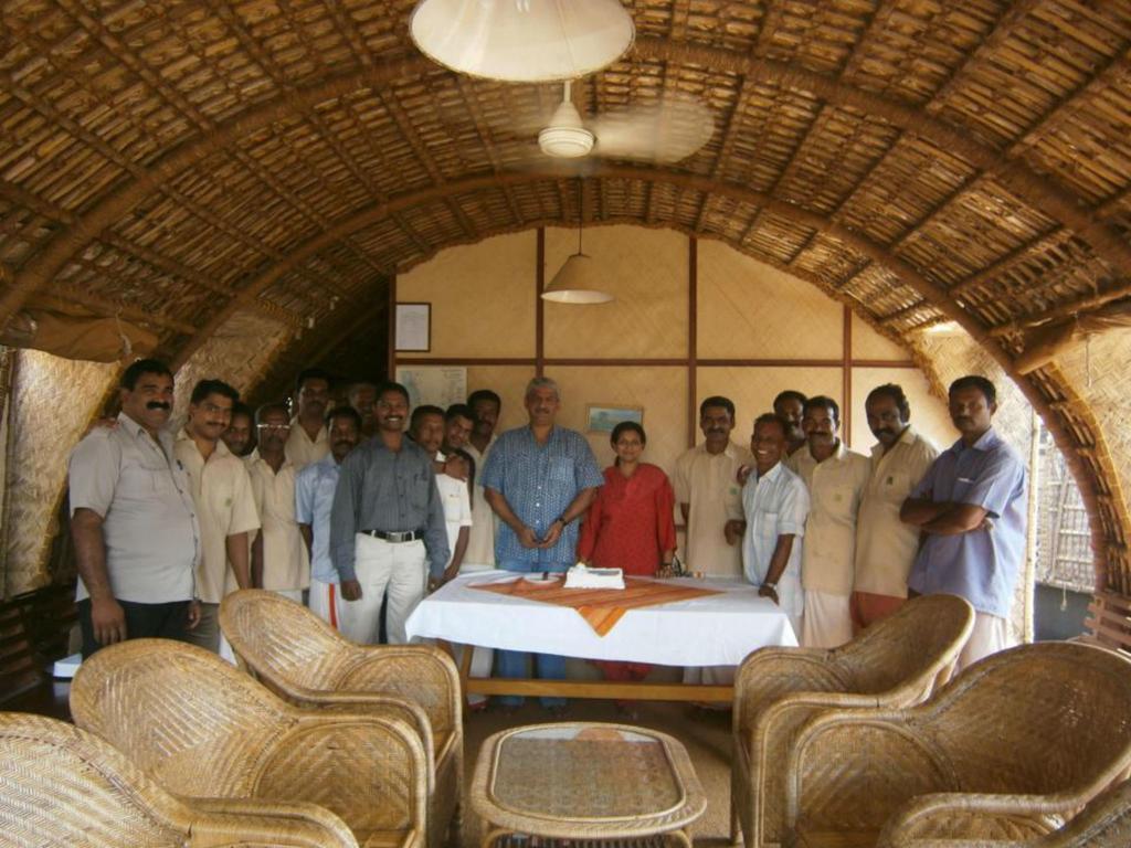 Marvel Cruise Hotell Alappuzha Rom bilde